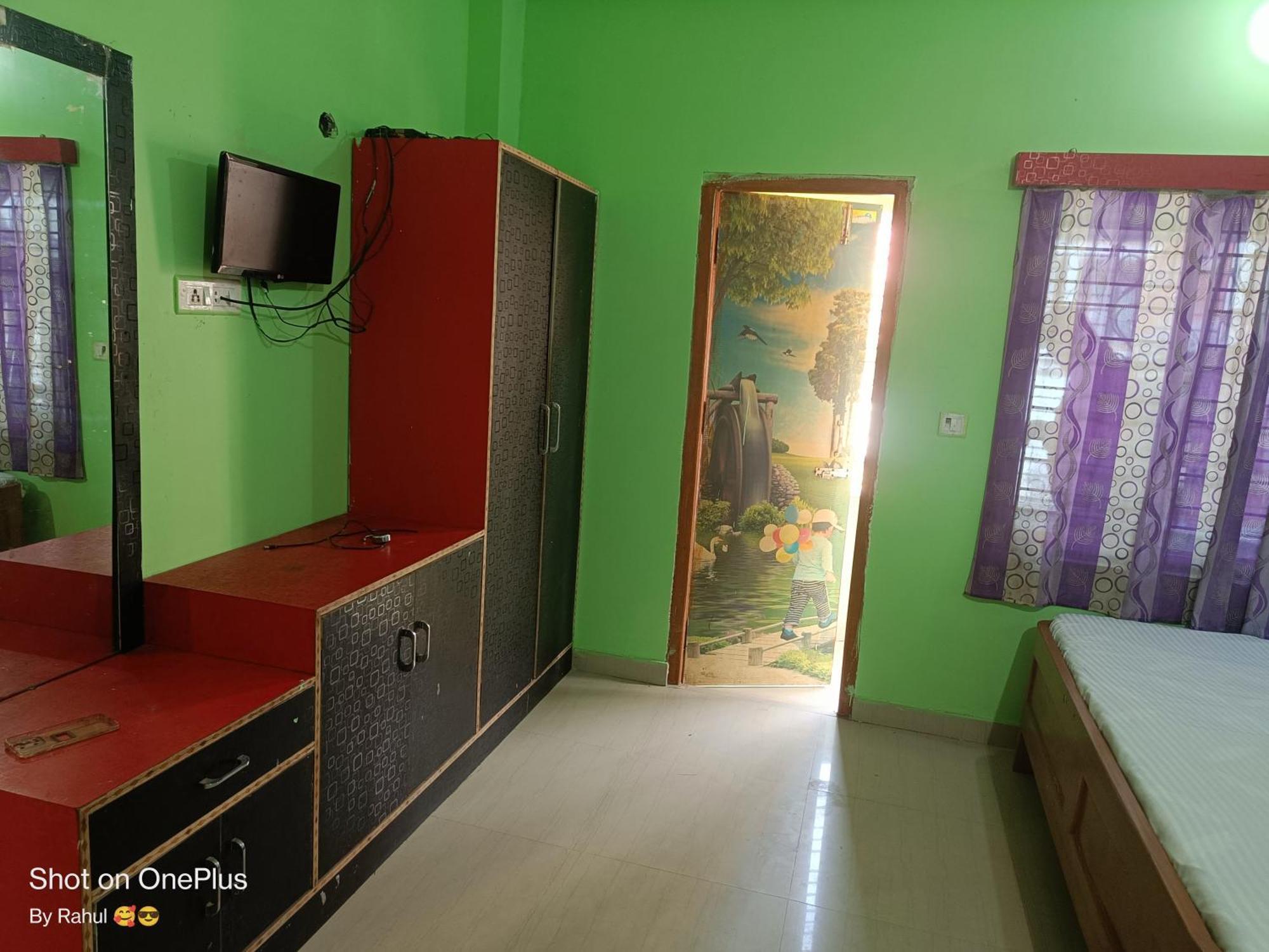 Hotel Suruchi ดีกา ภายนอก รูปภาพ